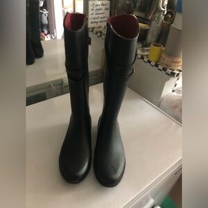 Women’s Hilfiger Rubber rain boots, Black, Size 8. Super cute 15” high, New